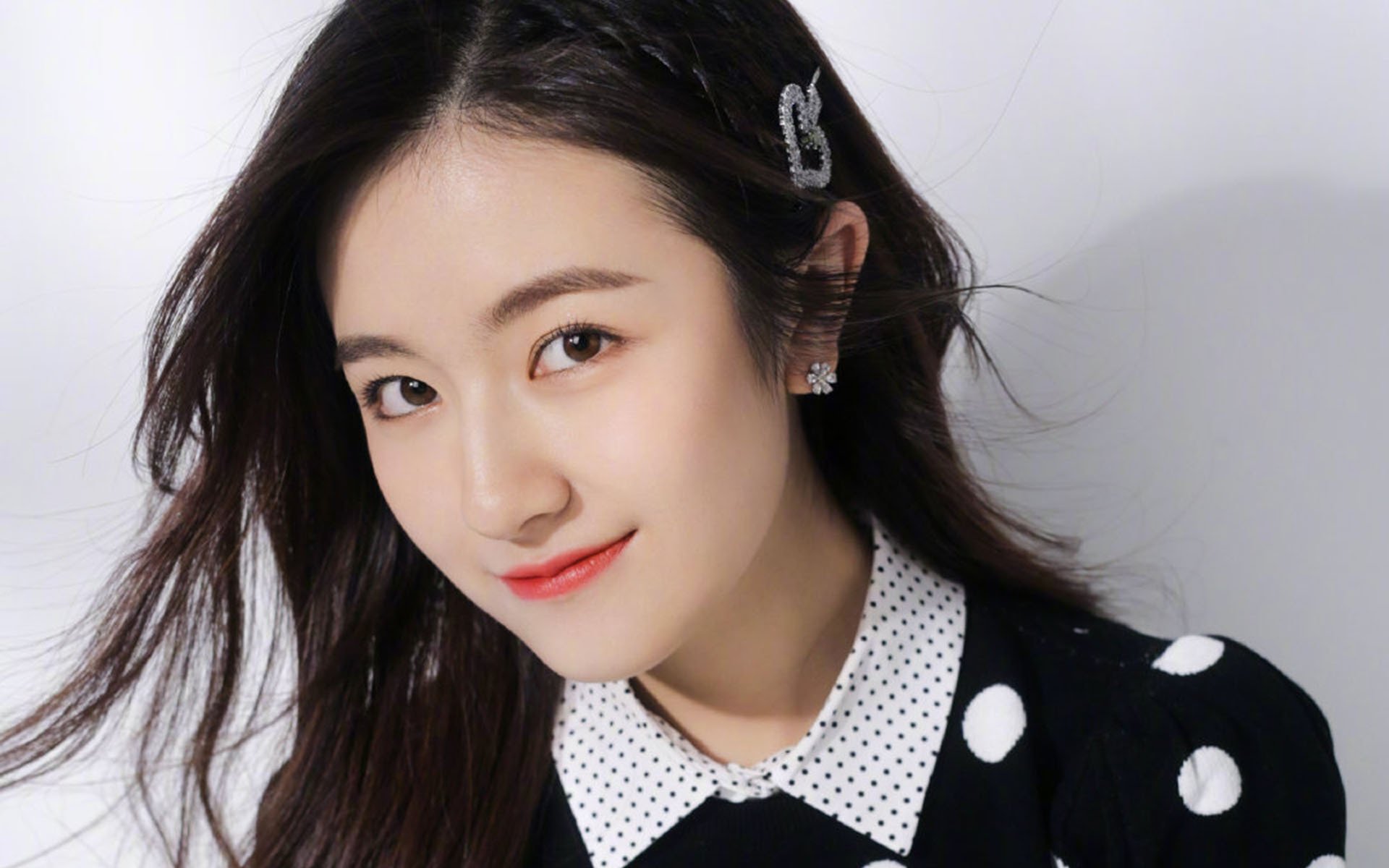 中国足球行业标准化体系不断完善，行业门槛持续提升，足球执行标准