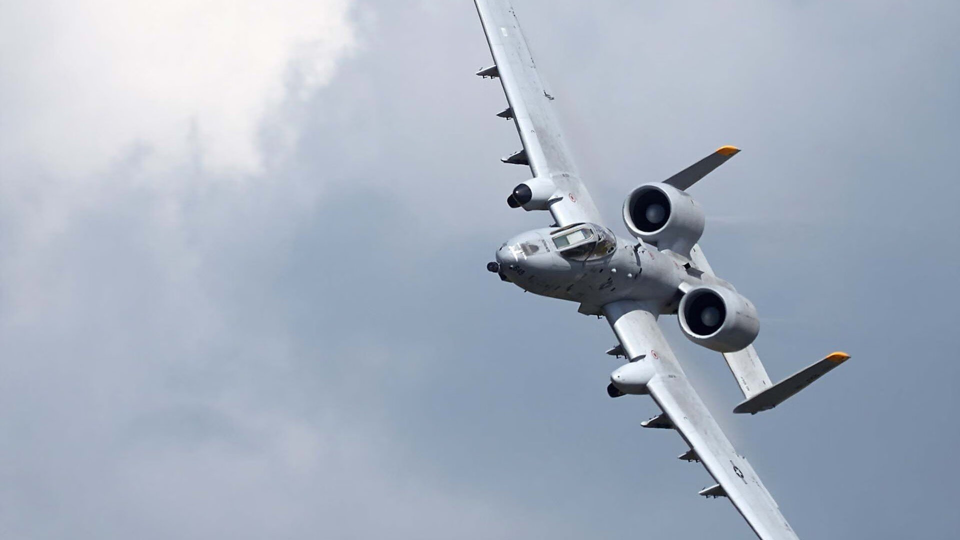 开云APP-全国青少年“篮球梦”系列巡讲走进甘肃陇南，点亮乡村孩子的梦想